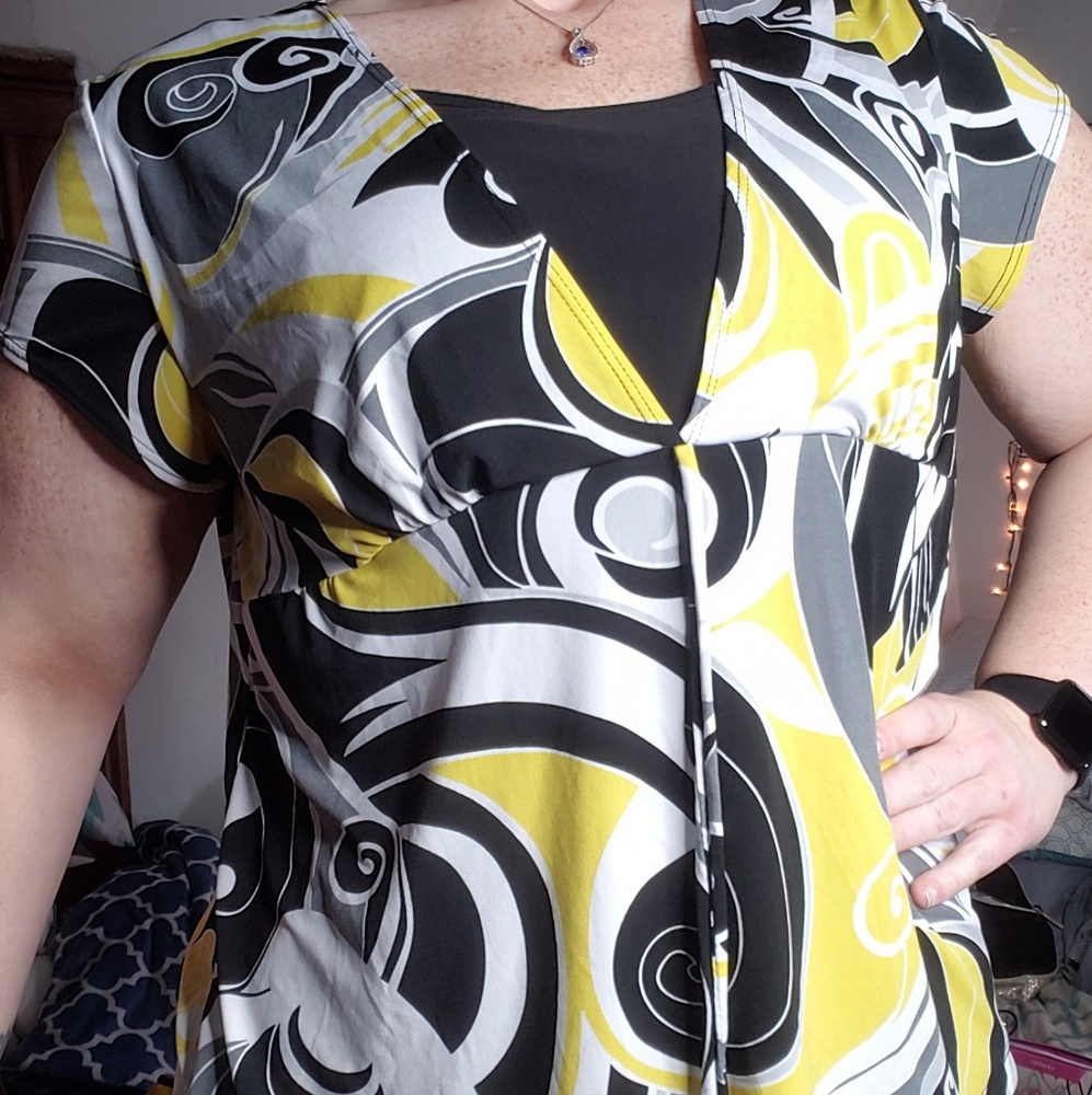 B2G1 FREE! Elegant Top